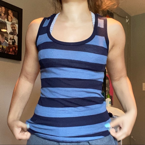 Tank top bundle - Picture 4 of 4